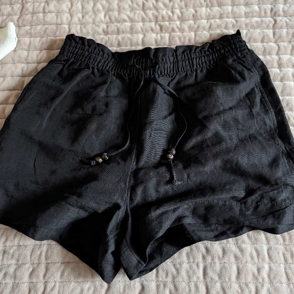 Women's Drawstring Linen-Blend Shorts